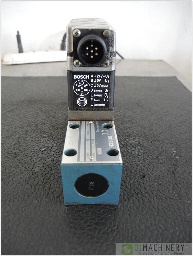 BOSCH 0 811 402 073