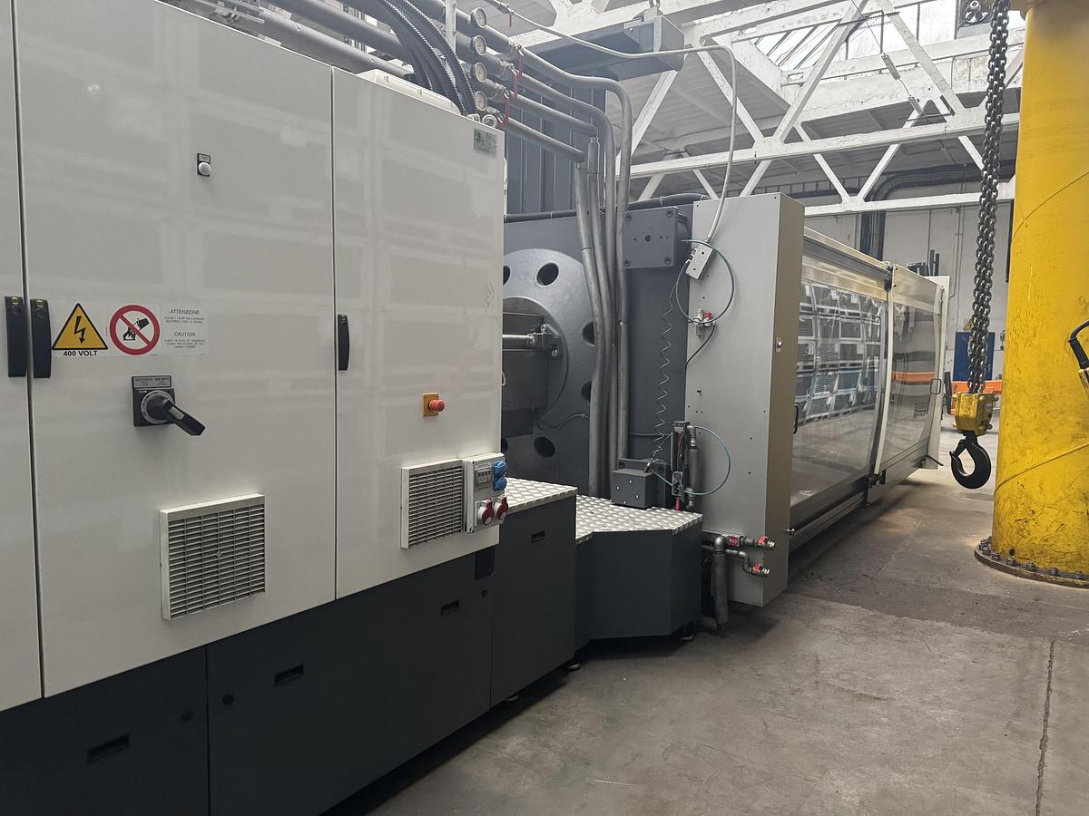 2018 NEGRI BOSSI VECTOR 1100