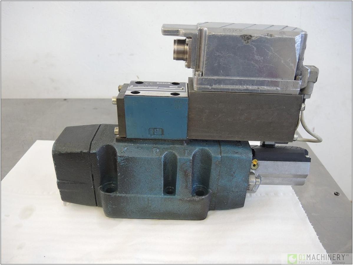 2001 BOSCH 0811404607