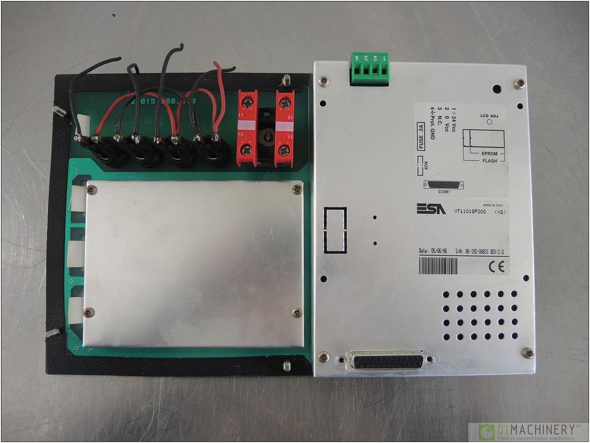 1996 ESA VT 1101 SF 000