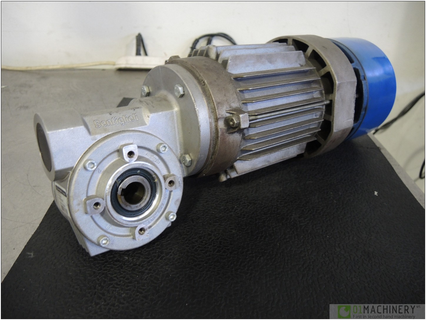 Used BONFIGLIOLI  RC0018