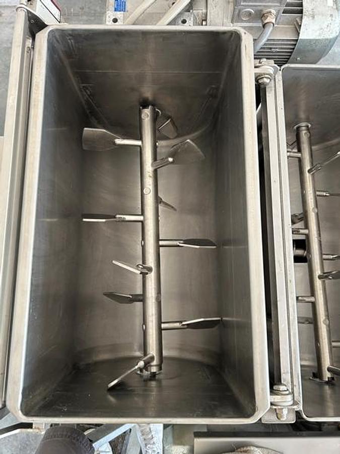 Usato linea pasta fresca ripiena pastorizzata