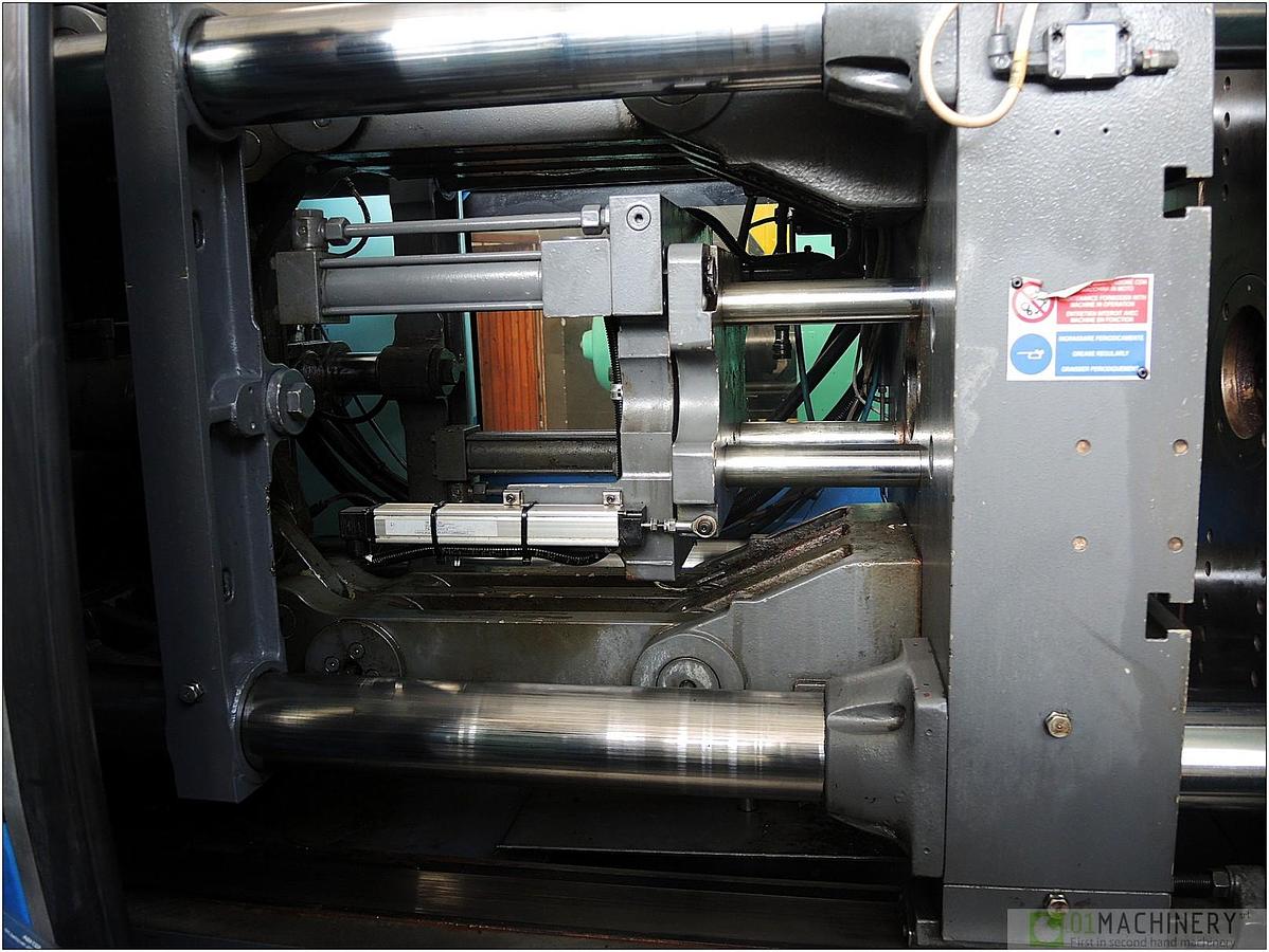 2009 PLASTIC METAL UNIKA 150