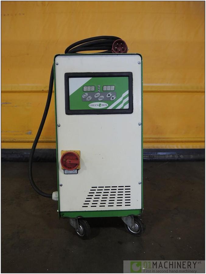 Used 2006 GREEN BOX TBM/9/WO #AI2636