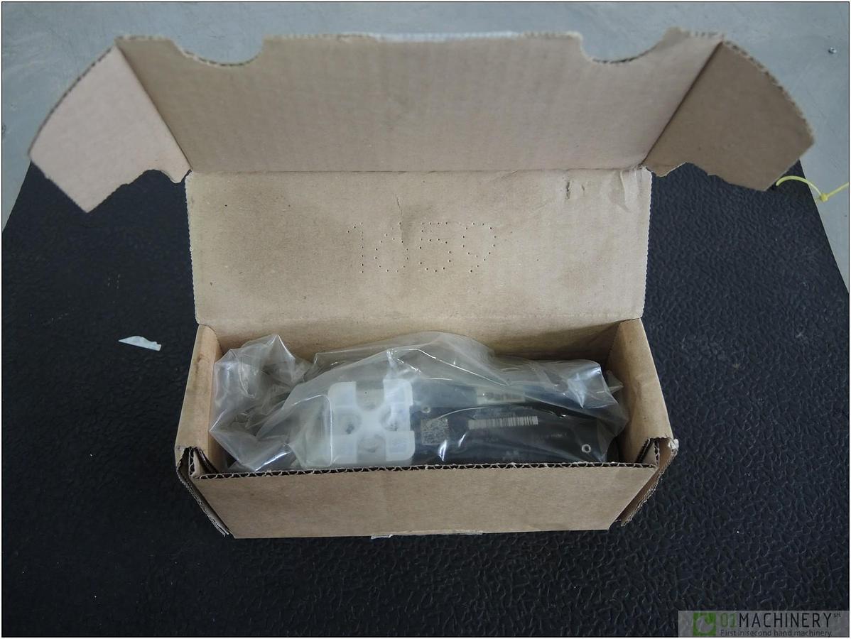 2020 PARKER D1VW020BNJW91