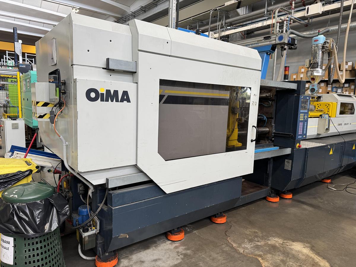 2002 OIMA STRATOS 2200.270 SX