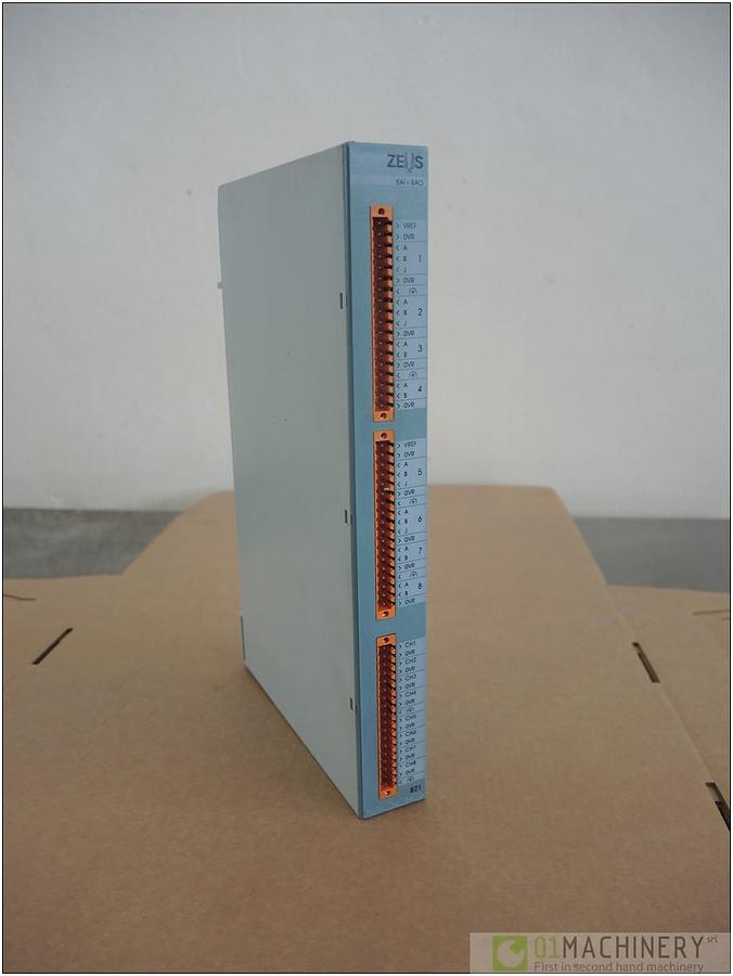 Usato -MOOG-8AI+8AO 821-AI1222