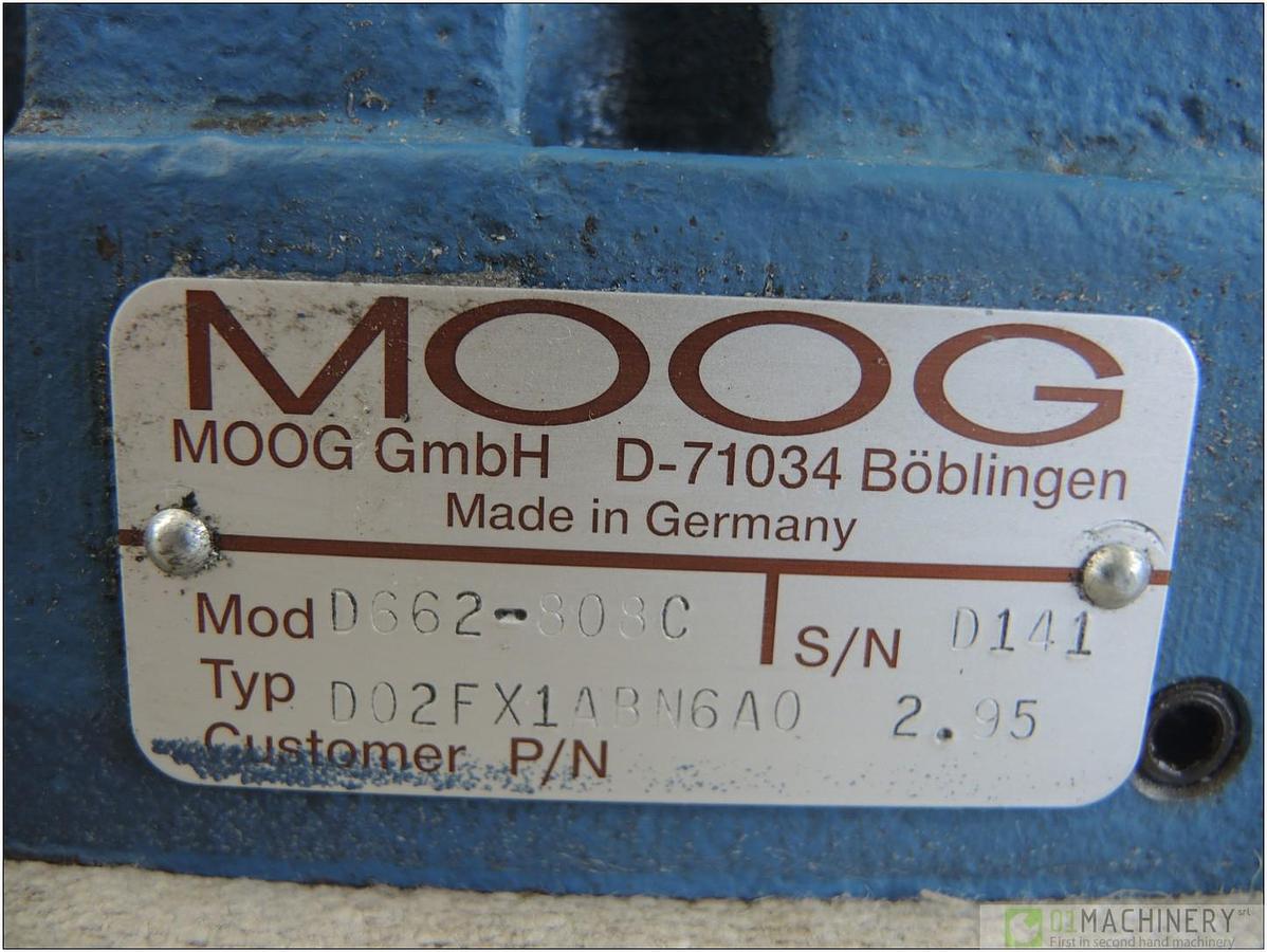 2010 MOOG D662-808C