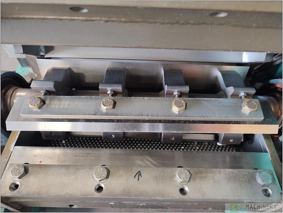 1993 TRIA 40-20/BL-T