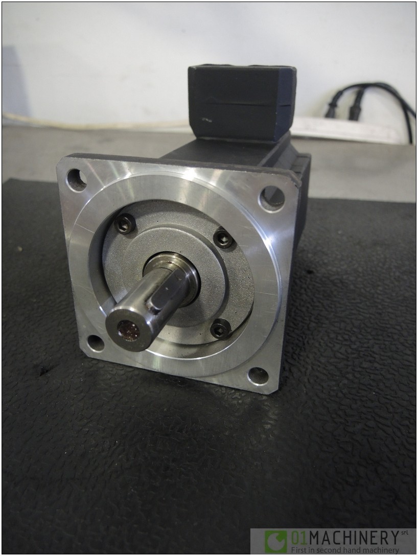 Used PARKER SMB8230035192D64-230 RC0012