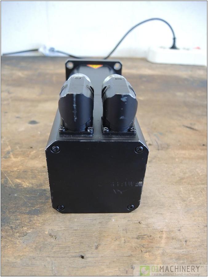 2005 B&R 8MSA2L.E5-I6