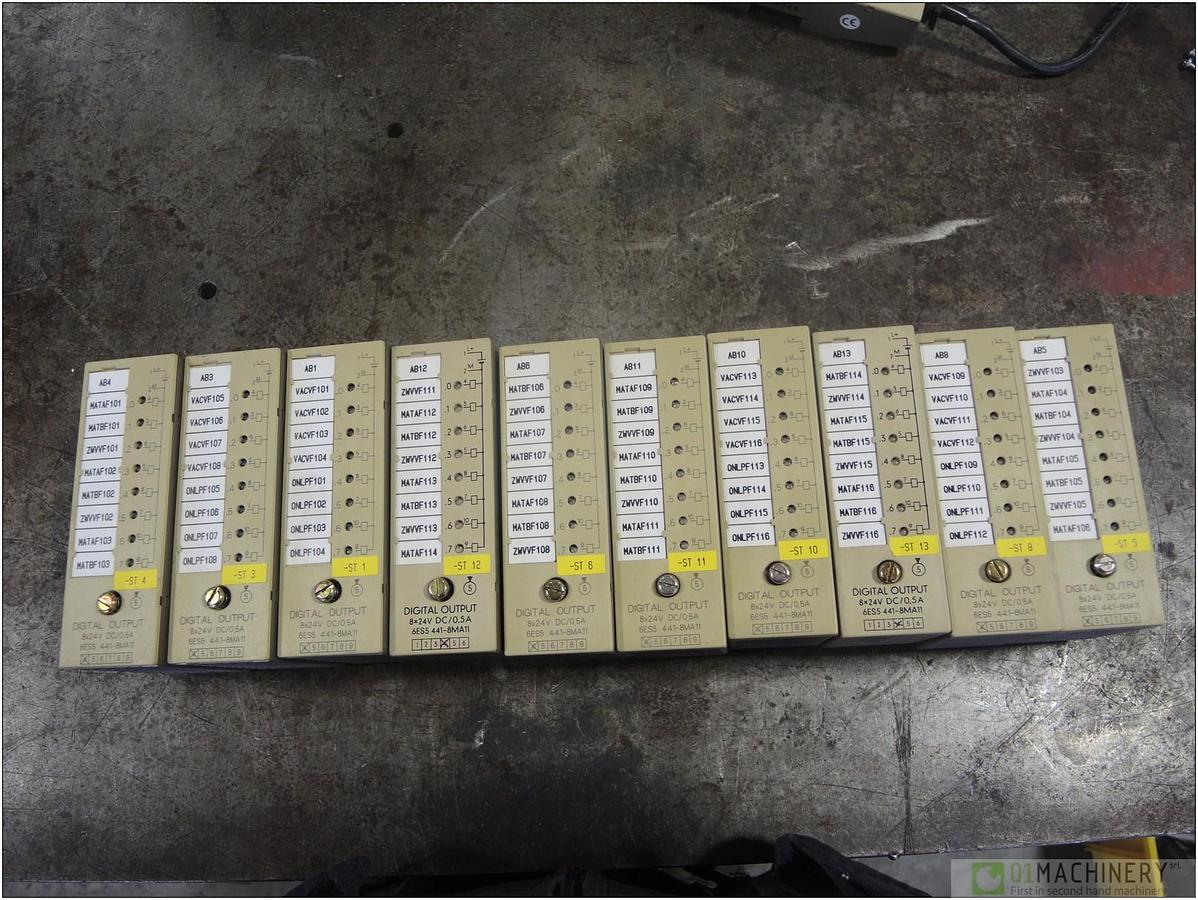 Usato 2010 SIEMENS 6ES5 441-8MA11 AI2144