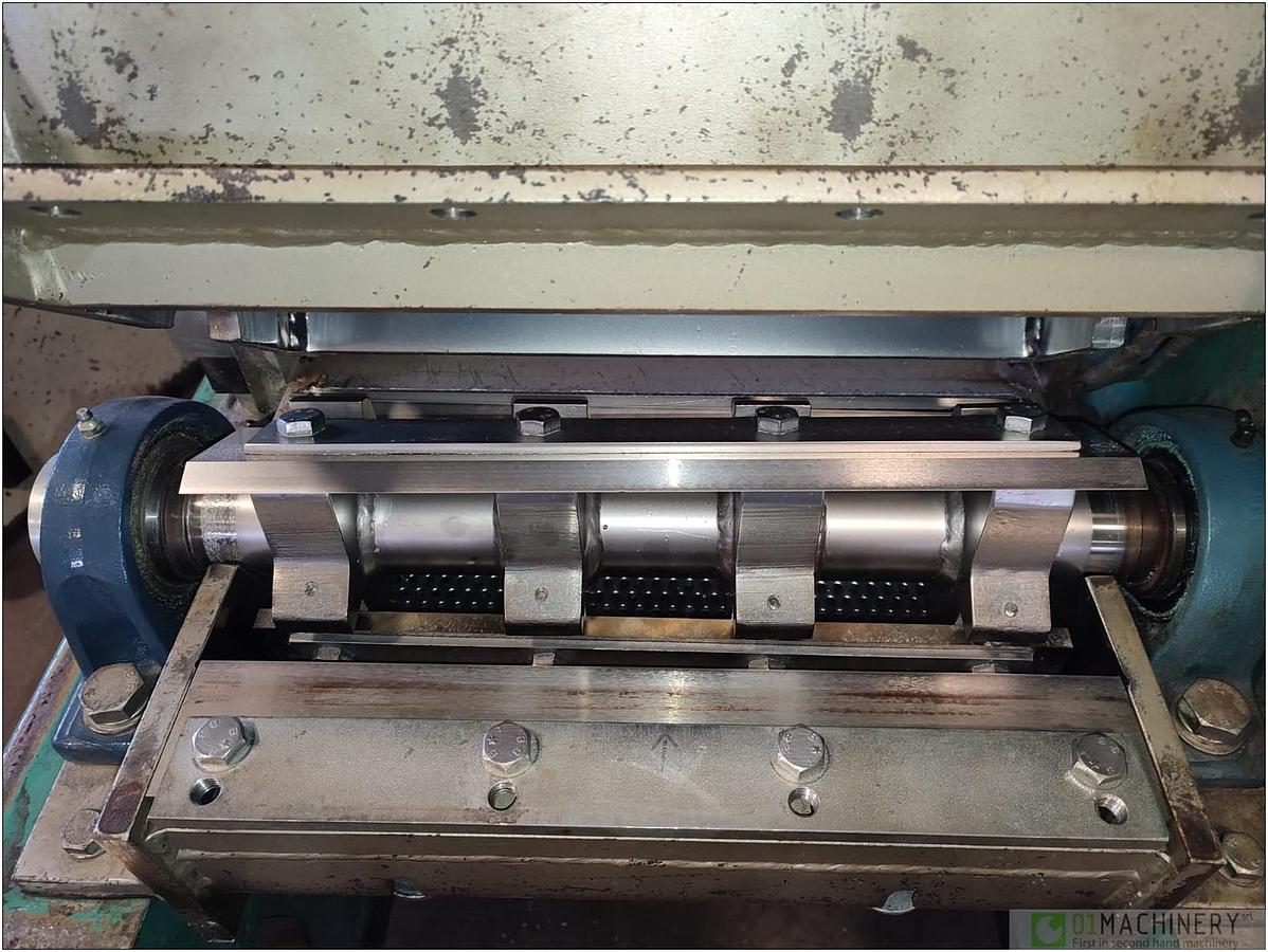 1993 TRIA 40-20/BL-T