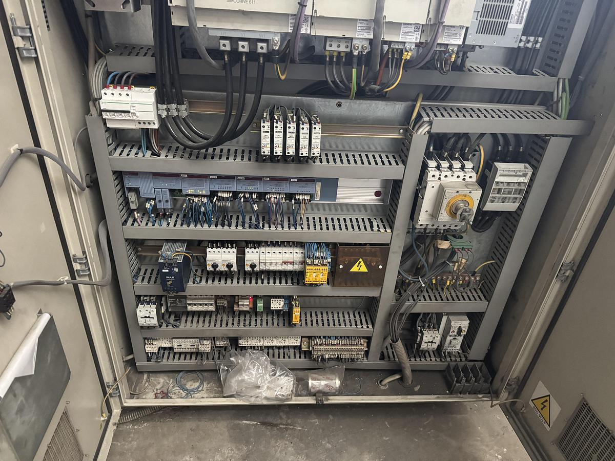 2011 NEGRI BOSSI VJ210