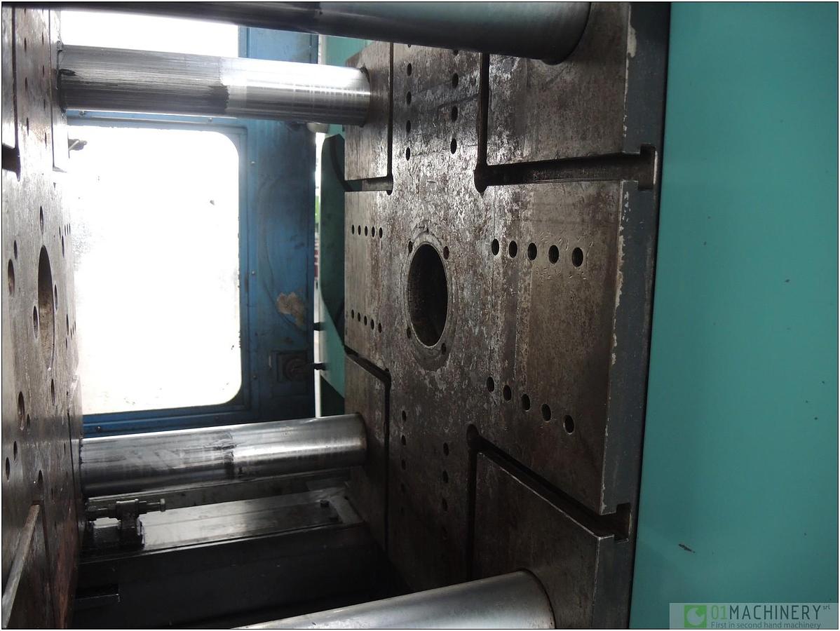 2001 PLASTIC METAL UNIKA 150