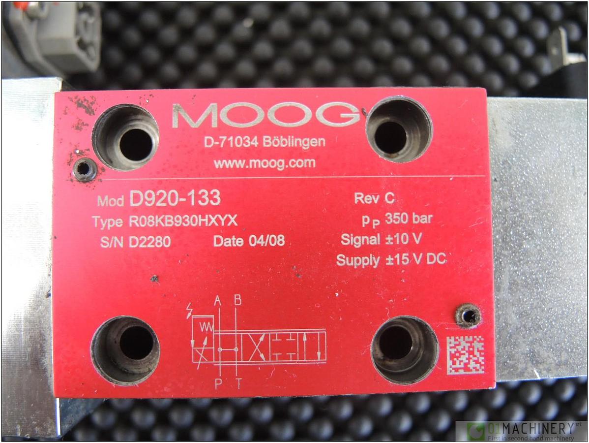  MOOG D920-133