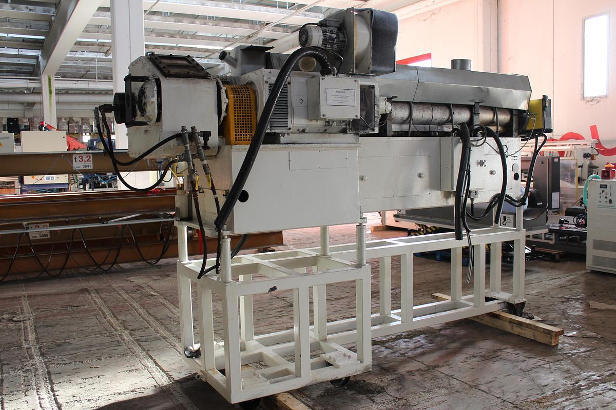 Usato 2000 BATTENFELD 90mm; L/D 30; Cambia ES0031