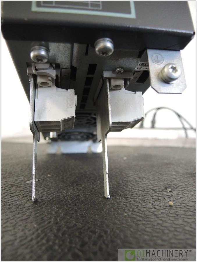 Usato 2009 SIEMENS 6LS3100-0BE21-6AB0 AI2534