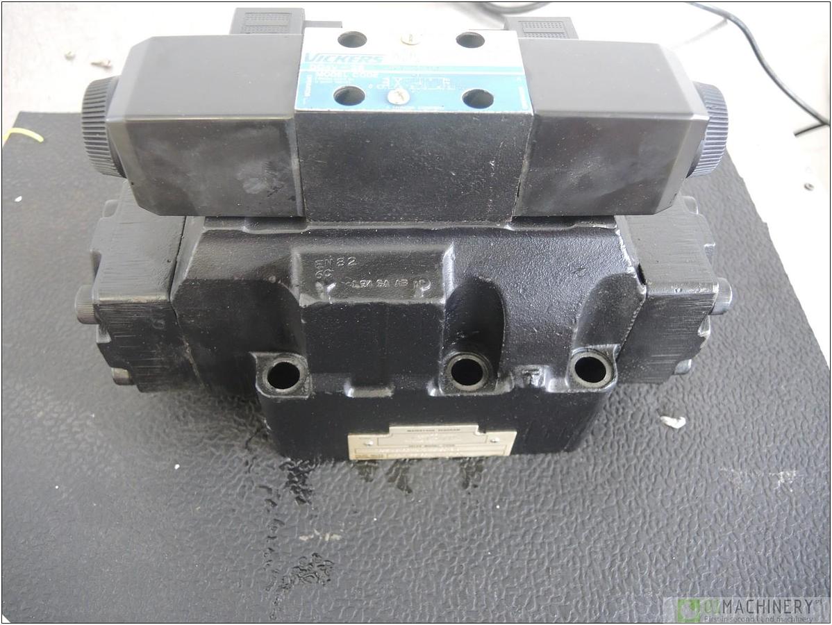 Used VICKERS DG5SH86CMUH550 EN82 AI2396