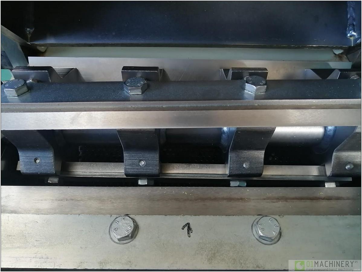 TRIA 40-20/BL-T