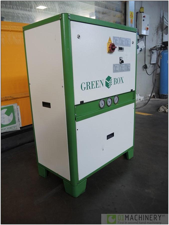 2016 GREEN BOX MINIBOX 0210