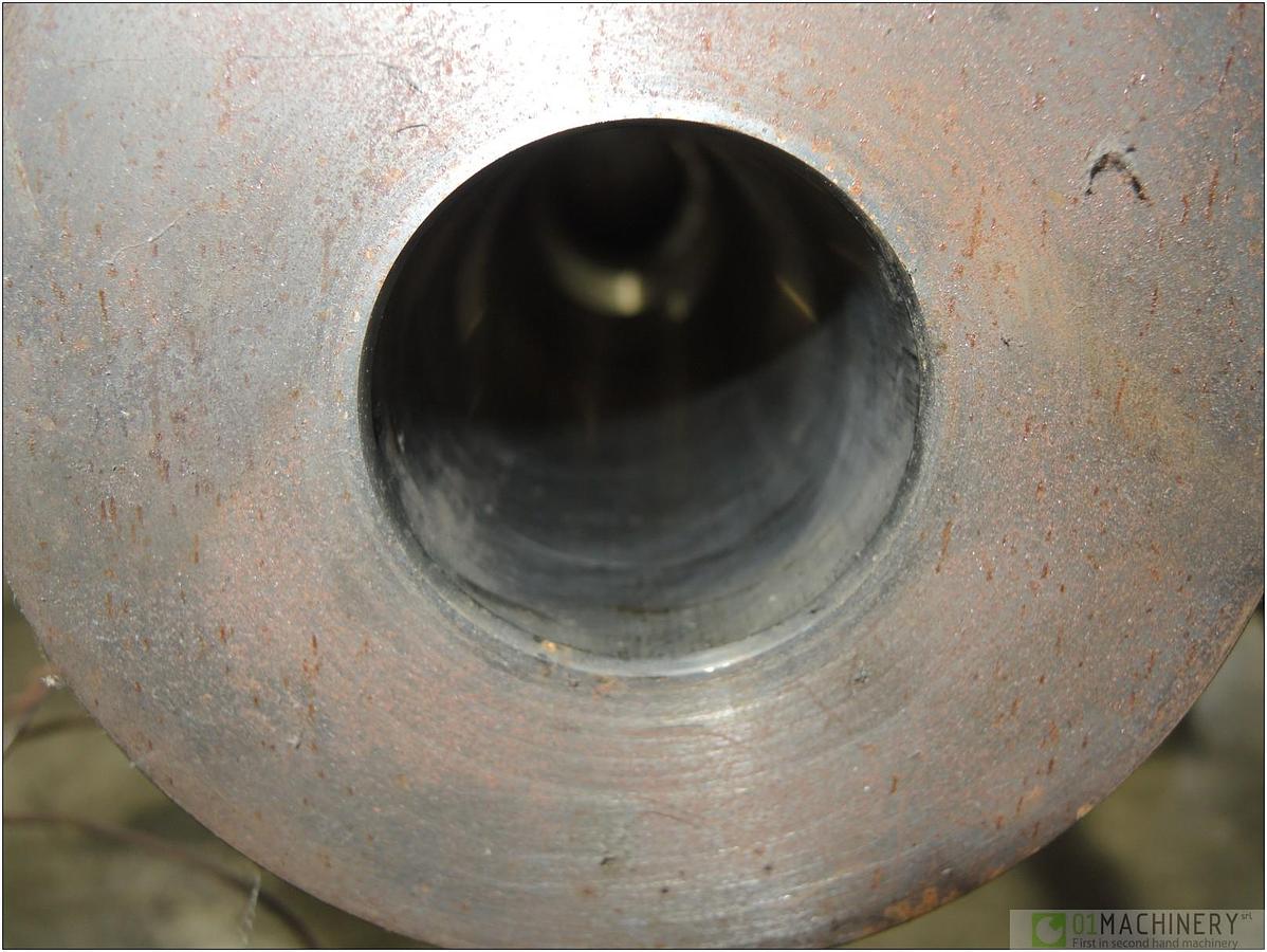 2010 MAICO CAMERA E VITE PRESSE