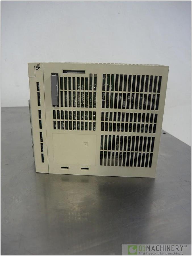 2010 YASKAWA SGDH-08AE-S