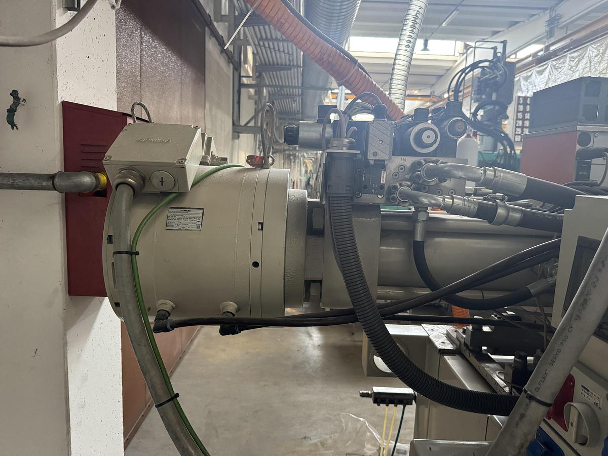 2009 NEGRI BOSSI VJ160