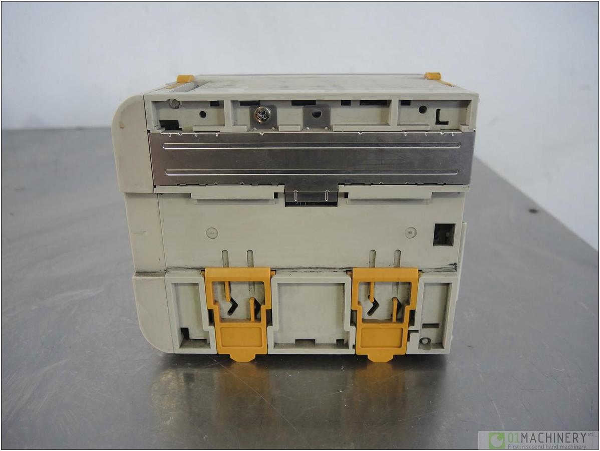 Usato 1998 OMRON CQM1-CPU43-EV1 AI1571