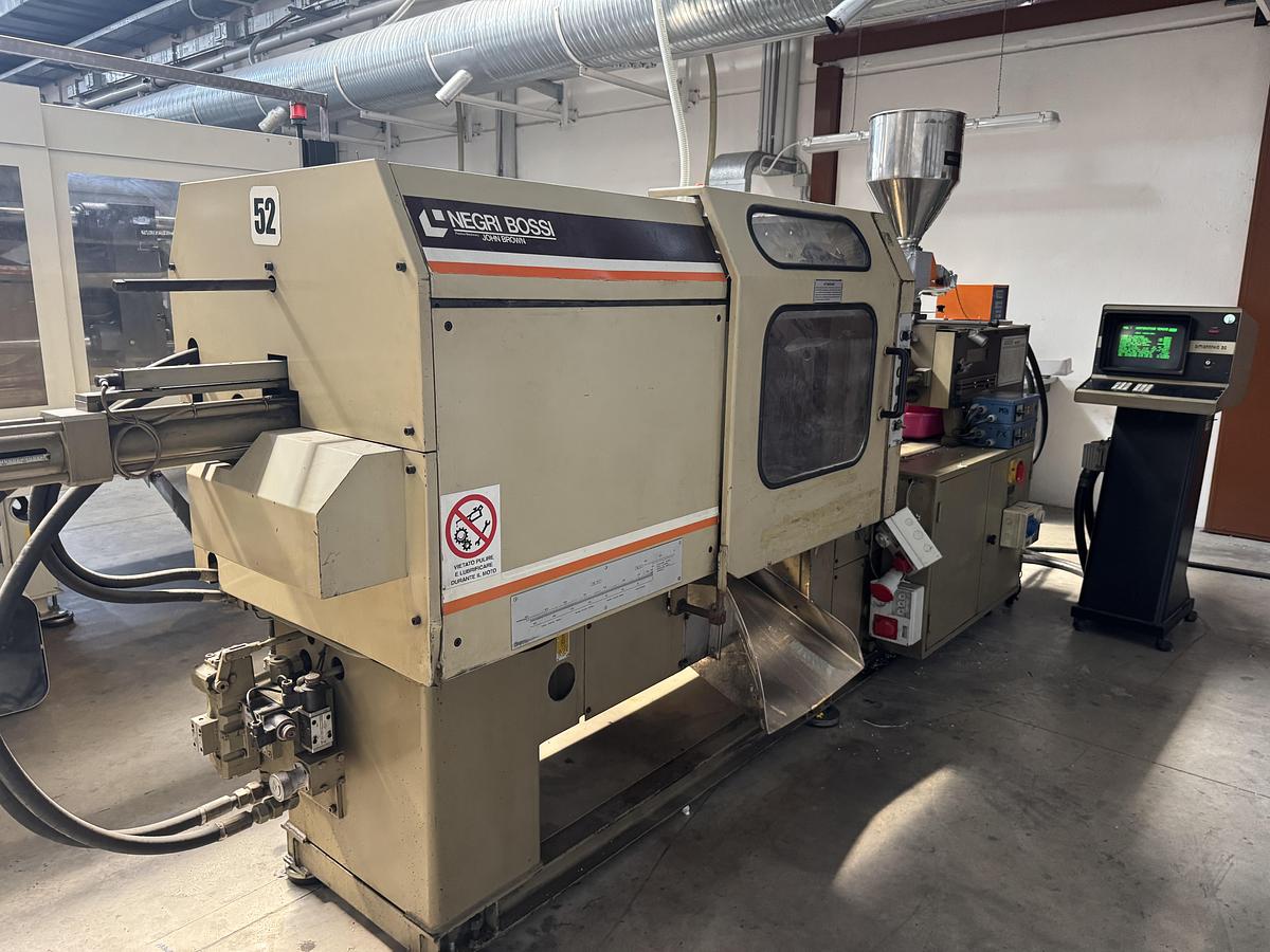 1983 NEGRI BOSSI NB90