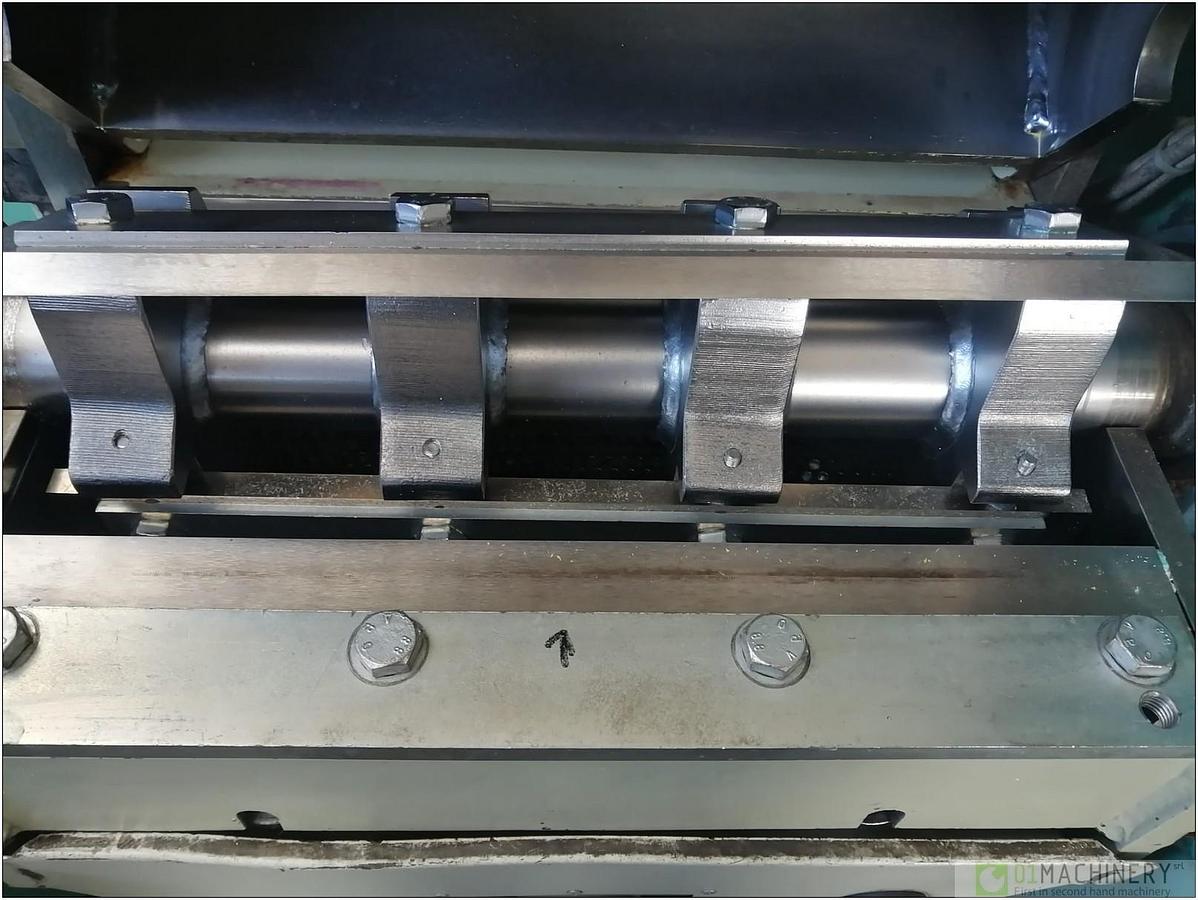 TRIA 40-20/BL-T