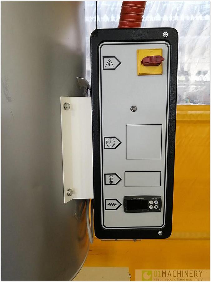 SB PLASTICS MACHINERY
