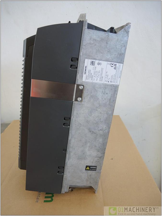 Usato 2013 SIEMENS SINAMICS PM240-2 AI1747