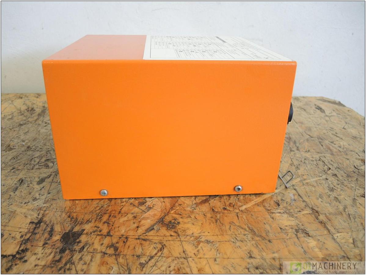 2003 MOTAN Color A