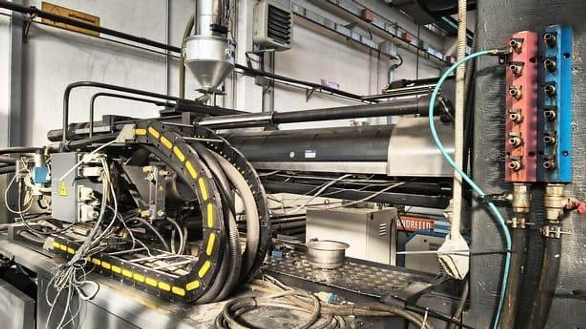 Usato 2001 SANDRETTO SERIE 9 500 / 4170 IN0771