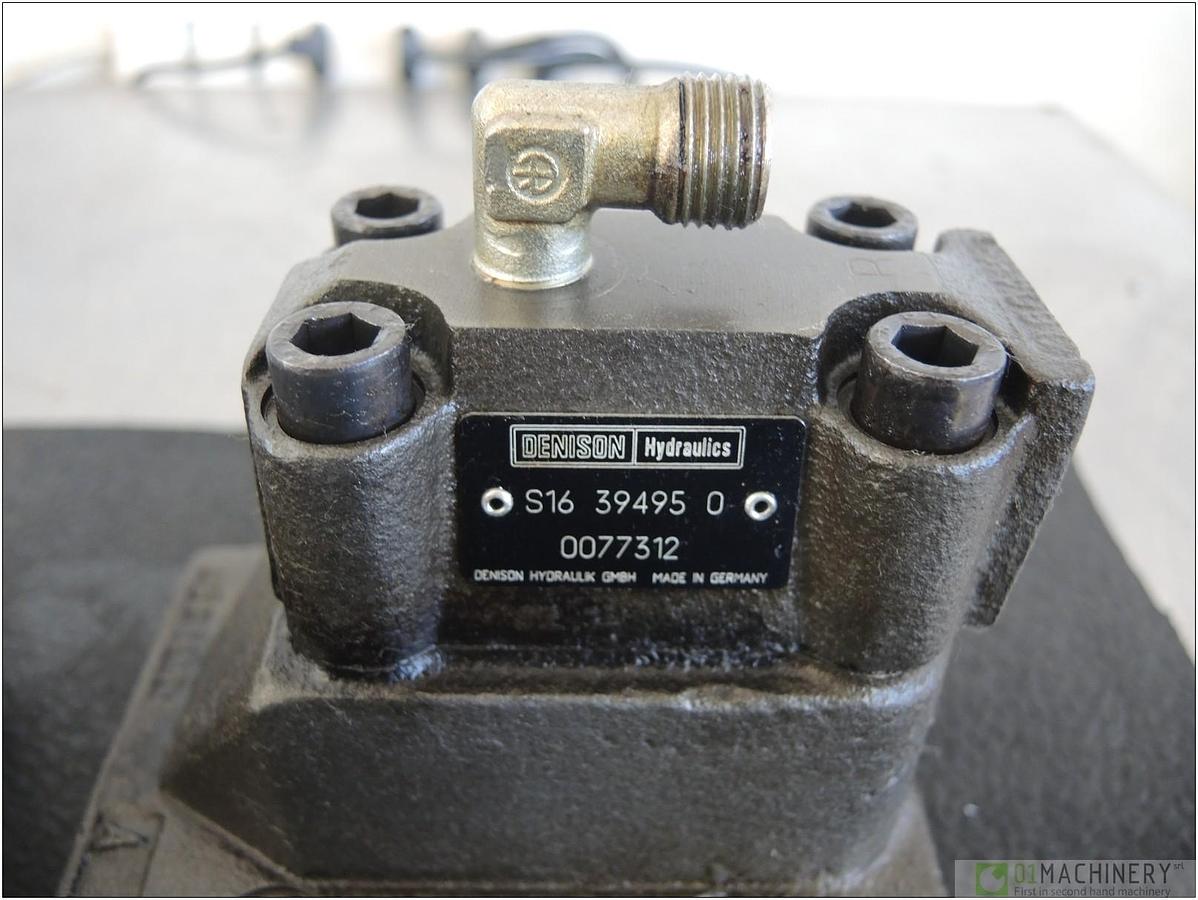 2000 DENISON D4S06921344B1