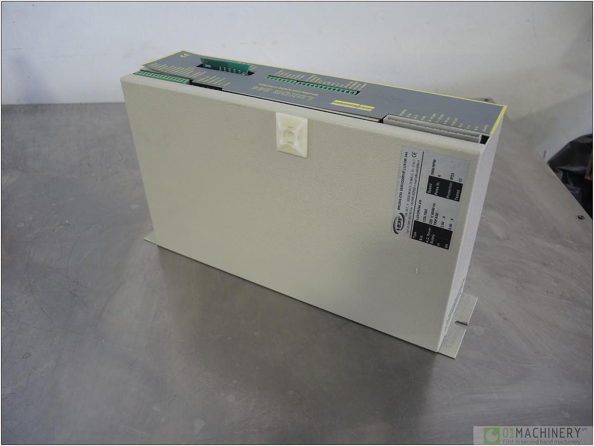 Used 2002 HDT LUXOR 244 4/8 AI2103