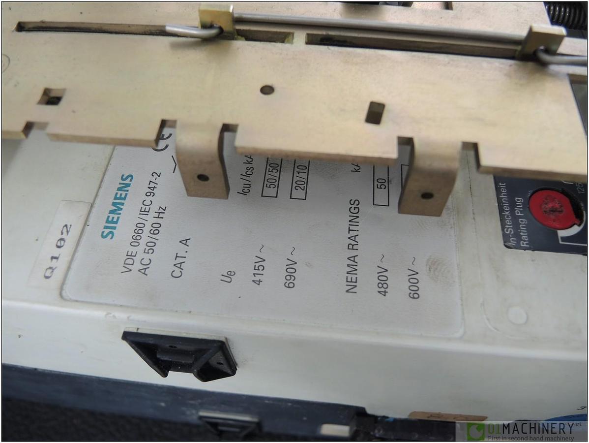 2010 SIEMENS 3VF6211-1BM44-0AA0