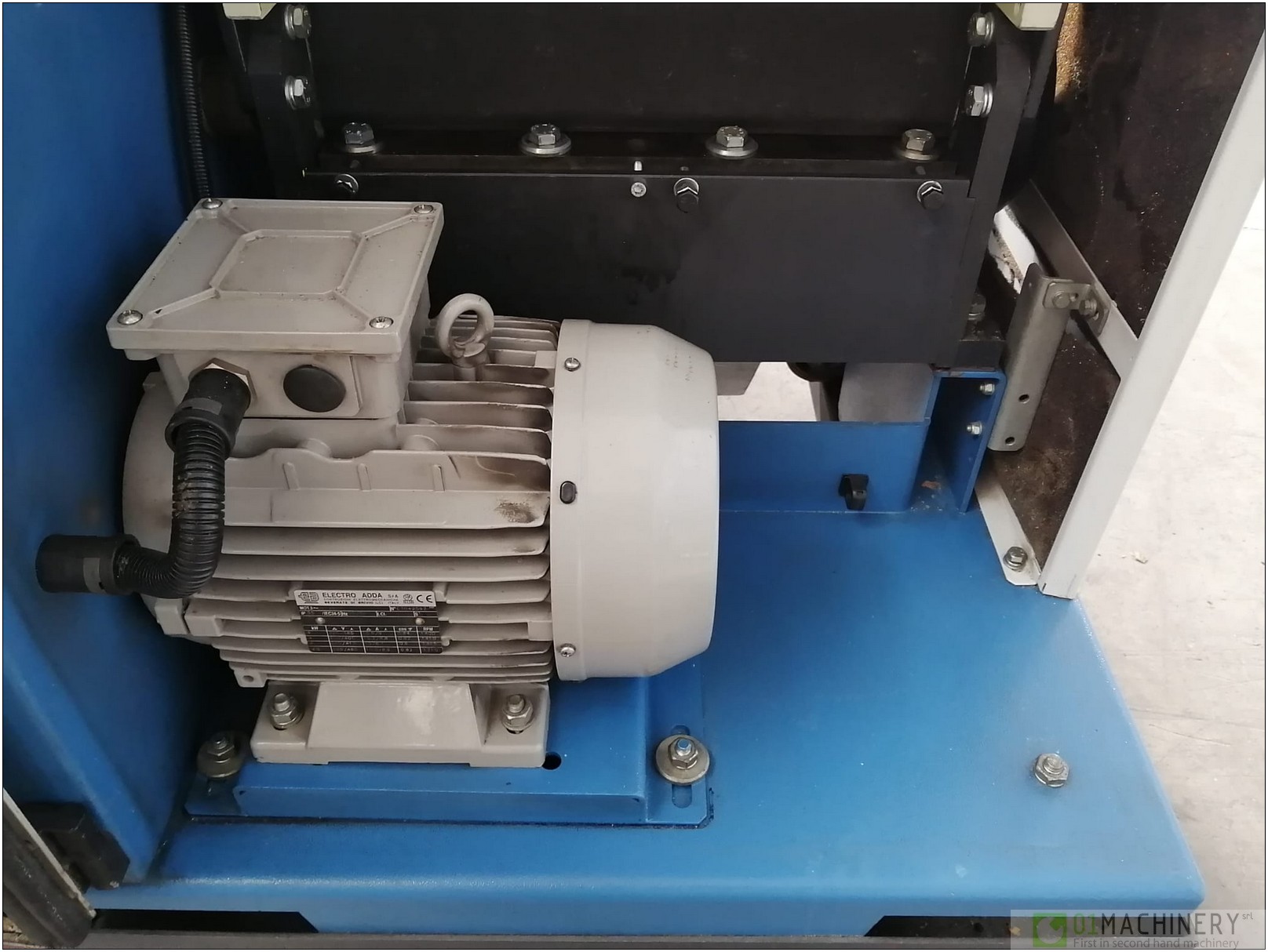 2003 TRIA JM42-20