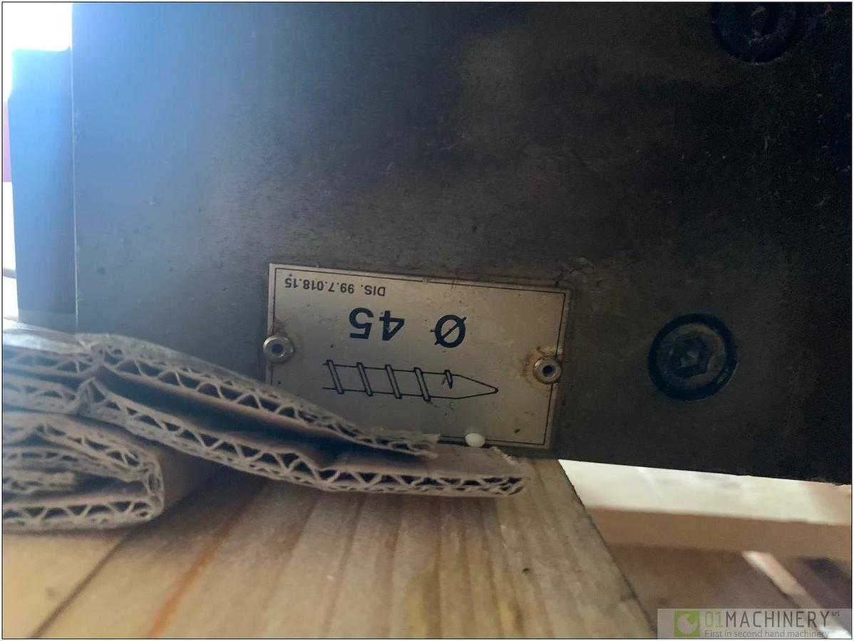 1997 NEGRI BOSSI NB 300 2C-HV