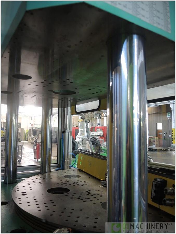 2004 ARBURG 1200T 1300-350