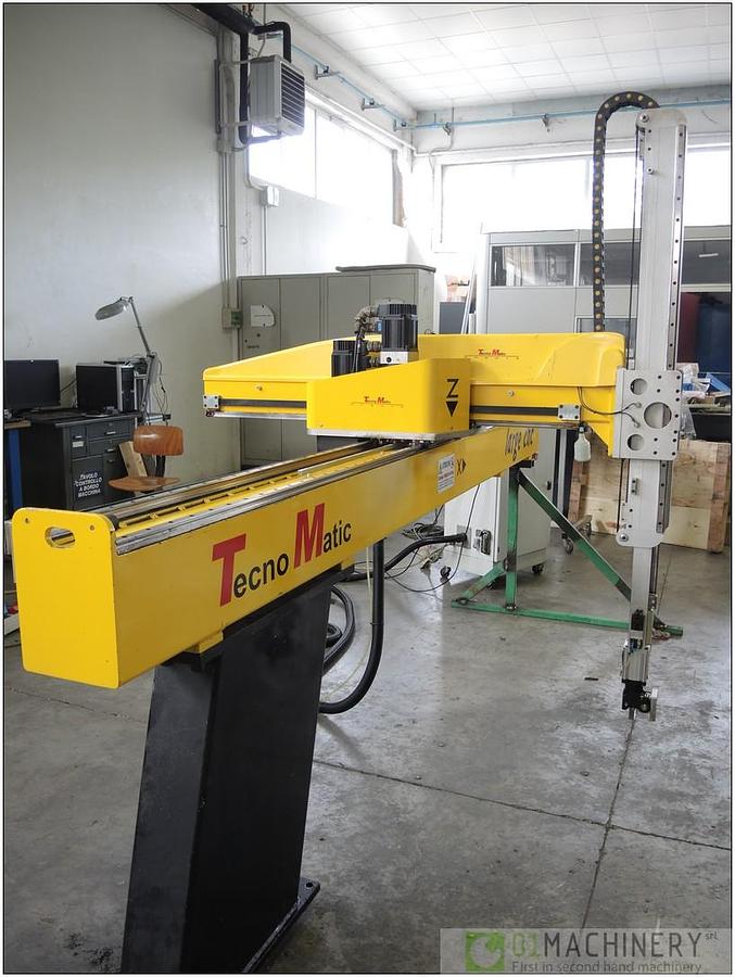 Used 2004 TECNOMATIC Large CNC AI2997