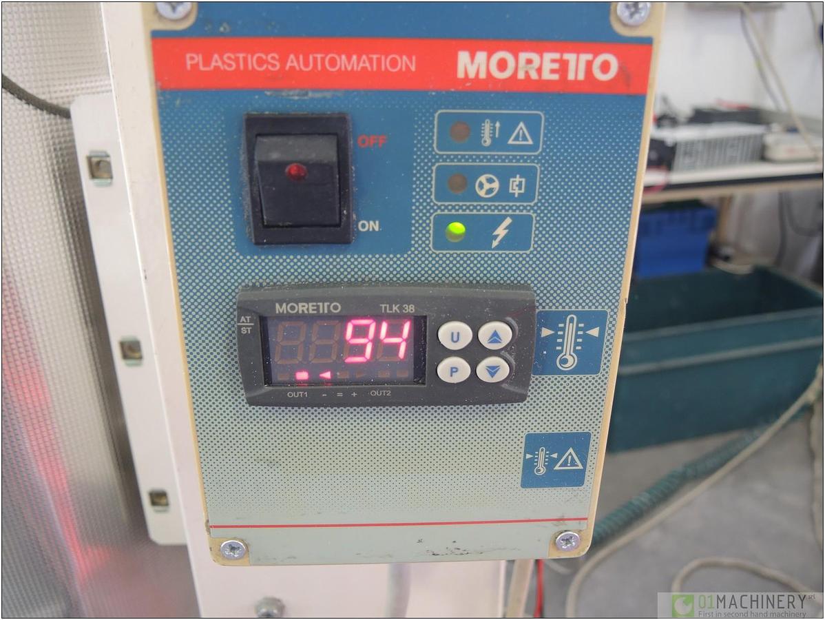 2004 MORETTO EH1A 5