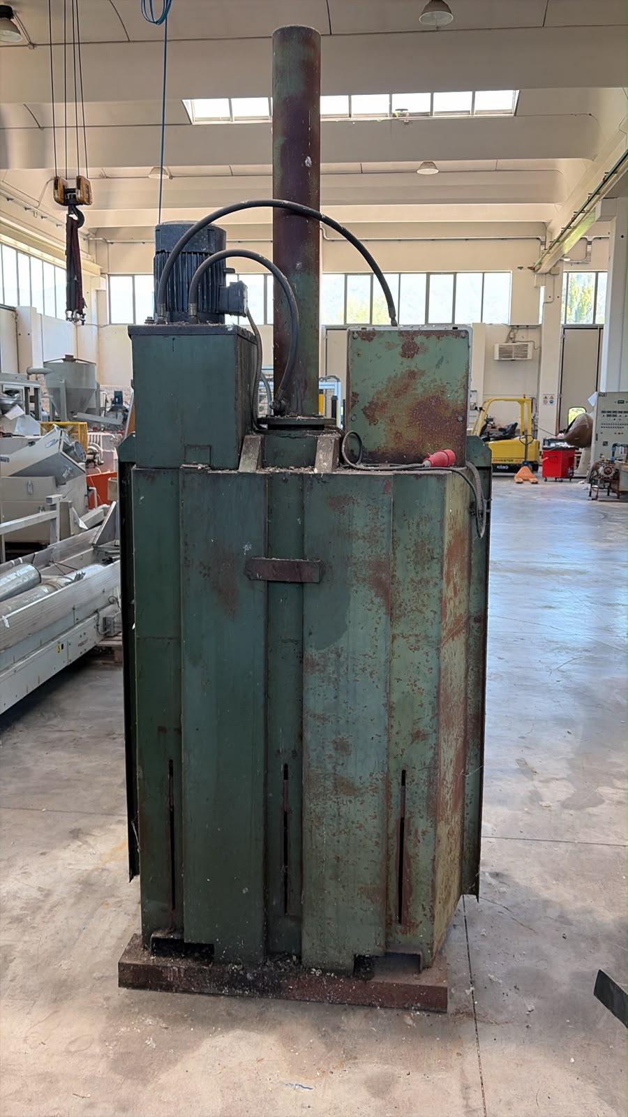 Used AE0204