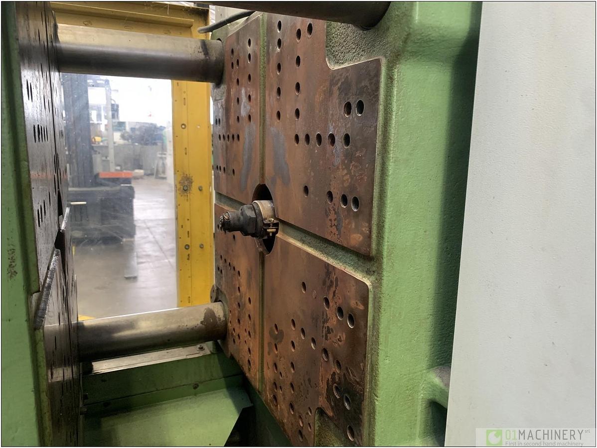 1997 ARBURG 520 C 2200-675