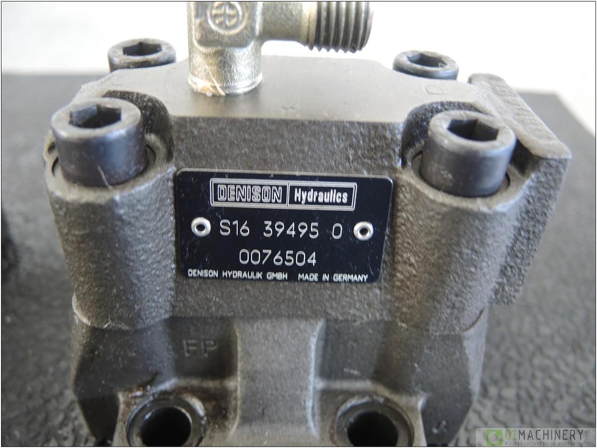 2000 DENISON D4S03921344B1