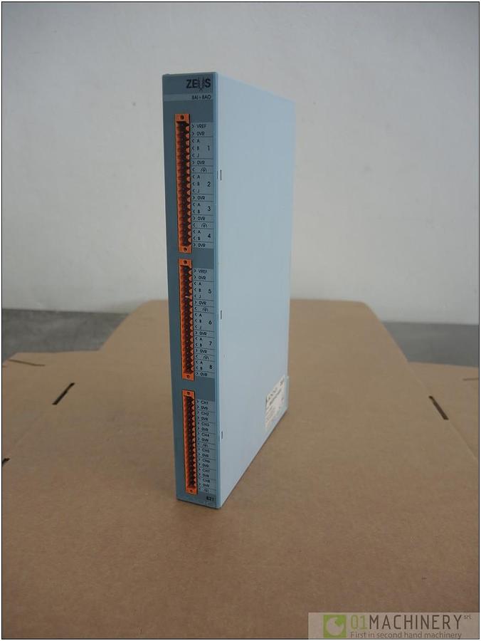 Usato -MOOG-8AI+8AO 821-AI1222