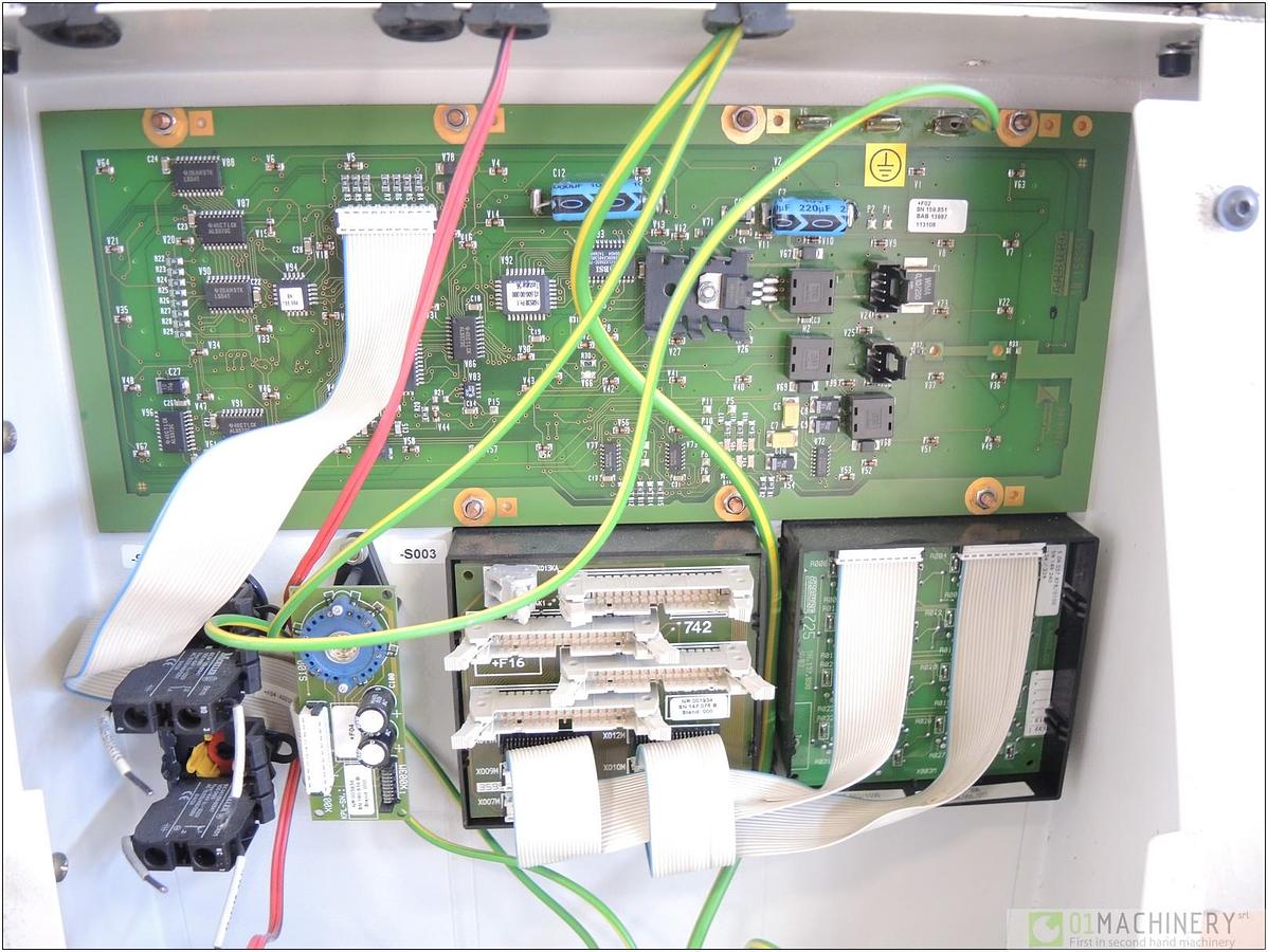 2000 ARBURG F00 + F02