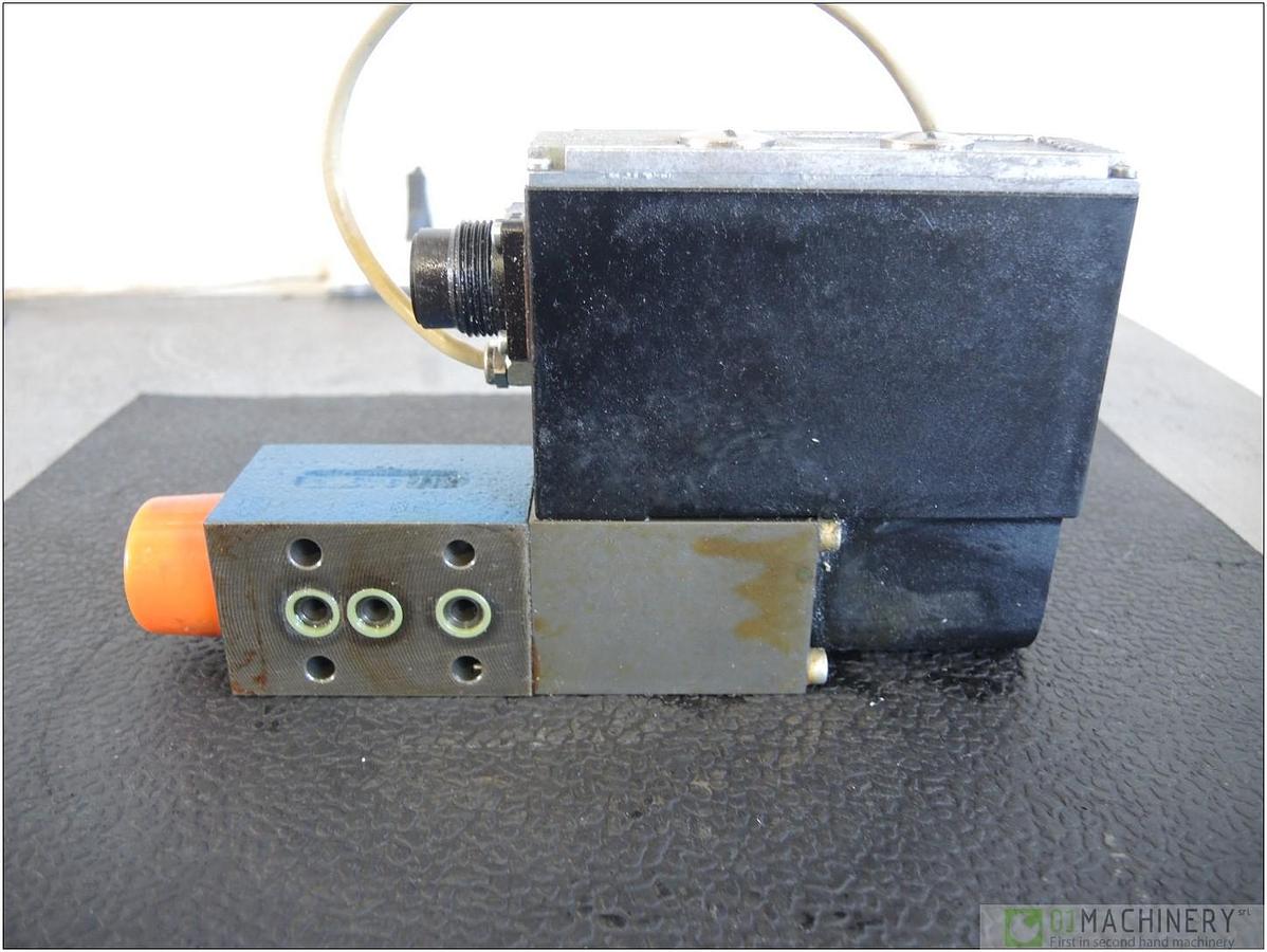 2006 REXROTH R901031176