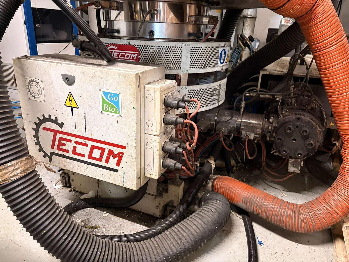 2018 TECOM EXK65 - 1500 IBC